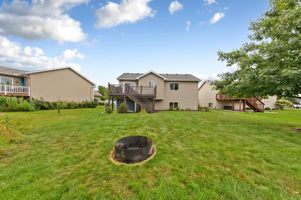 104 Kingsmill CT, Mankato, MN 56001