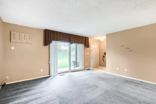 4515 Cinnamon Ridge TRL #A, Eagan, MN 55122