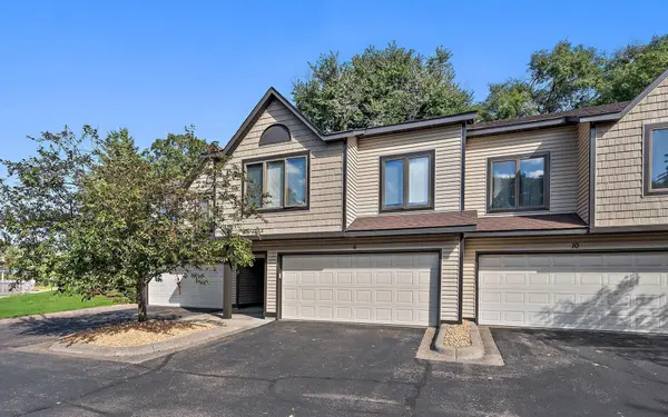 6 110th LN NW, Coon Rapids, MN 55448