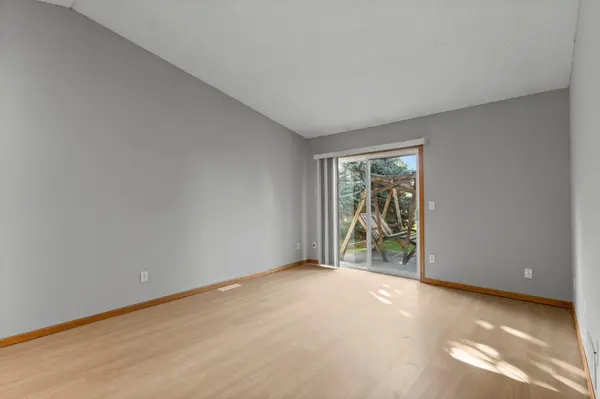 2187 Cleveland WAY S, Cambridge, MN 55008