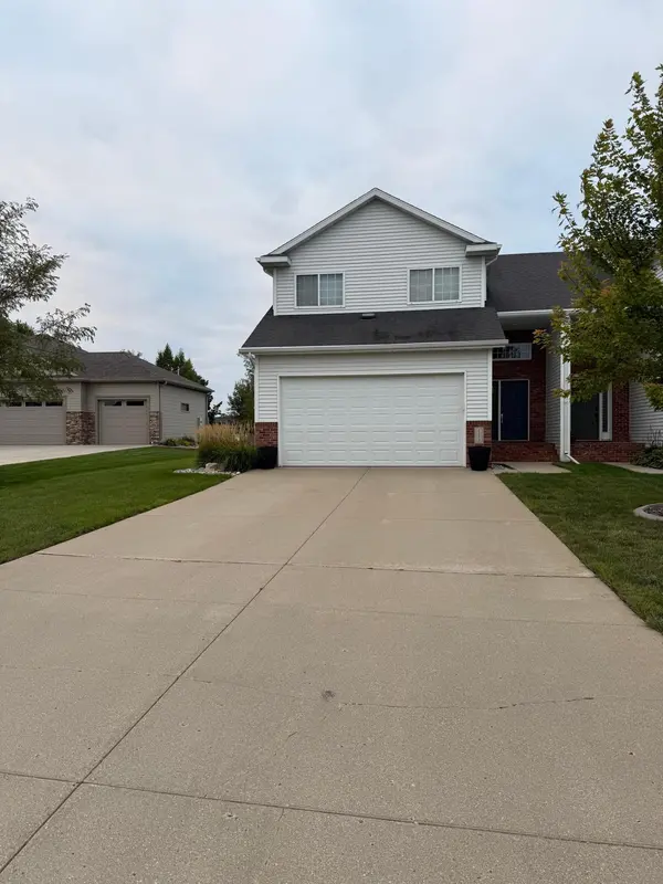6234 14th ST S, Fargo, ND 58104