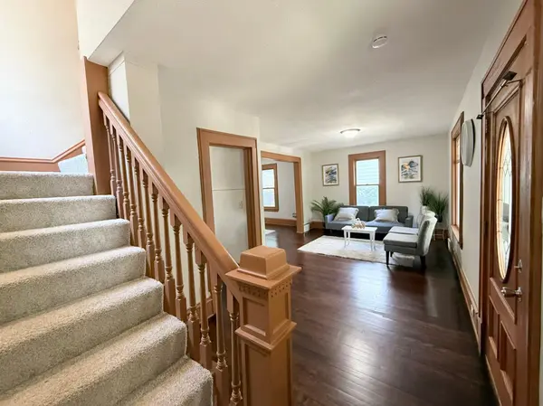 324 Topping ST, Saint Paul, MN 55117