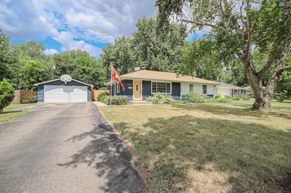 4600 Nord DR, Bloomington, MN 55437