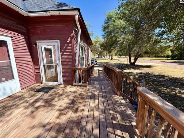 703 E Commercial, Lyons, KS 67554