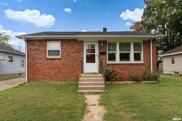1930 HERBERT ST, Murphysboro, IL 62966