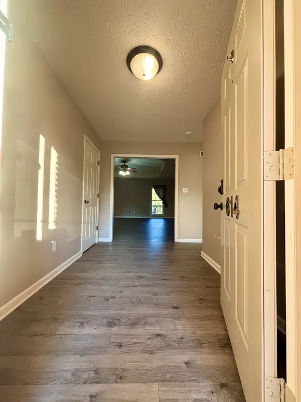 614 Ashbury Cir, Hopkinsville, KY 42240