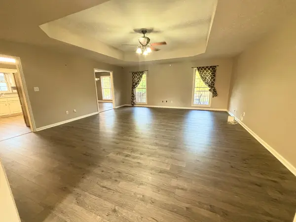 614 Ashbury Cir, Hopkinsville, KY 42240