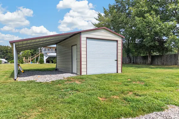 6998 Plateau Rd, Crossville, TN 38571