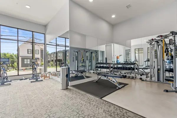 1041 E Trinity Ln #417, Nashville, TN 37216
