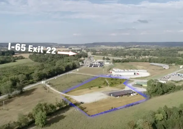 8998 Lewisburg Hwy, Cornersville, TN 37047