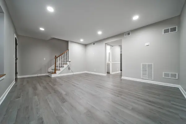 5510 Country Dr #12, Nashville, TN 37211