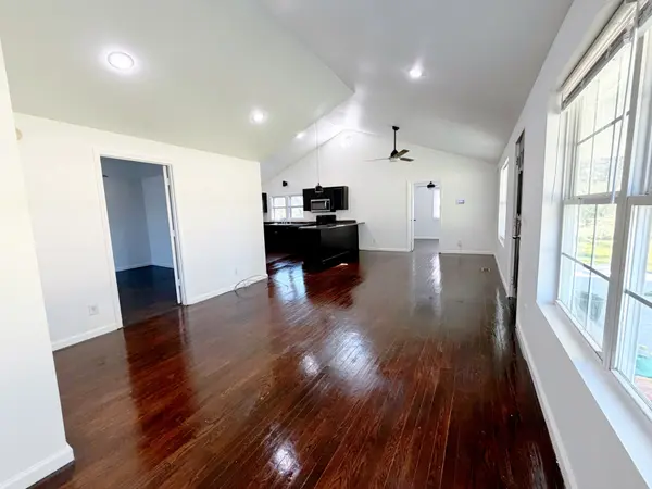 7456 Highway 100, Bon Aqua, TN 37025
