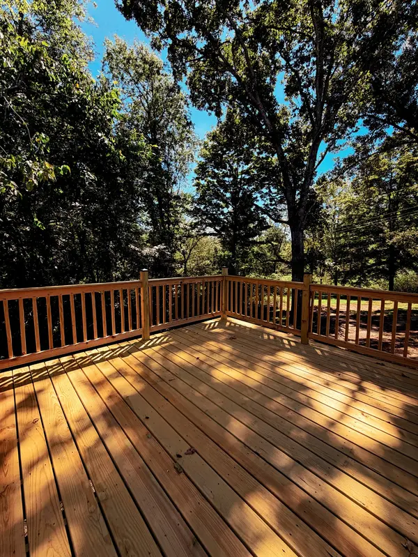 7456 Highway 100, Bon Aqua, TN 37025