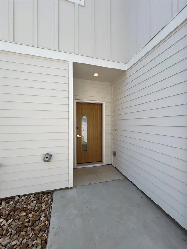 301 Promenade CT, Manchaca, TX 78652