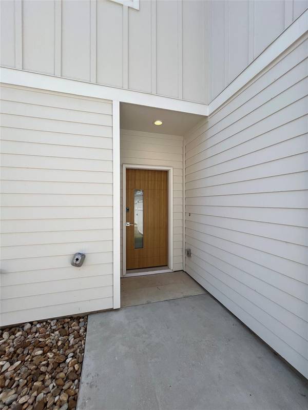 301 Promenade CT, Manchaca, TX 78652