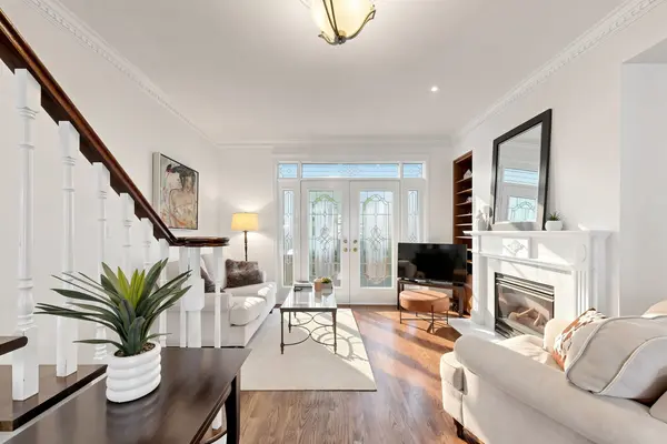 272 Redpath AVE, Toronto C10, ON M4P 3H6
