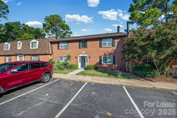5805 Hunting Ridge LN #H, Charlotte, NC 28212