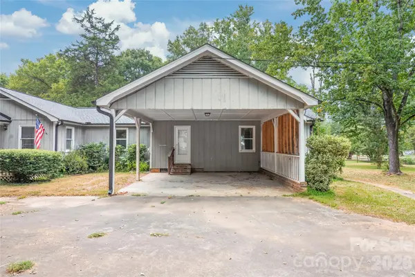 1011 Robin LN, Rock Hill, SC 29730