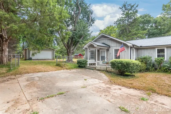 1011 Robin LN, Rock Hill, SC 29730