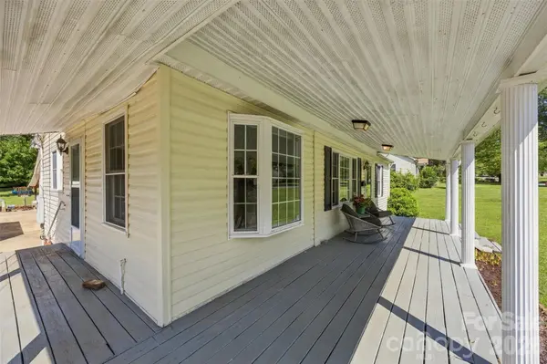 222 Wiley AVE, York, SC 29745