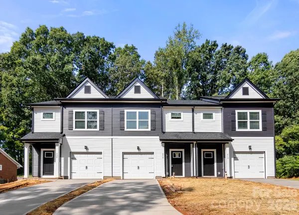 512, 516, 520 Carolyn LN, Charlotte, NC 28213