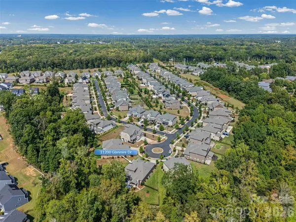 11200 Glanmire DR, Charlotte, NC 28105