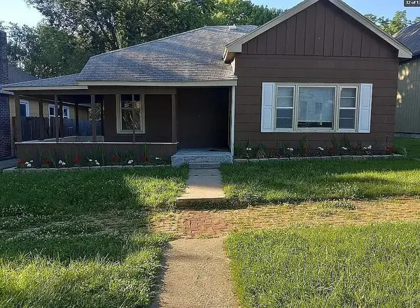 316 Vine ST, Leavenworth, KS 66048