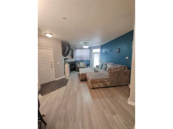 5703 N Gibralter #105, Aurora, CO 80019
