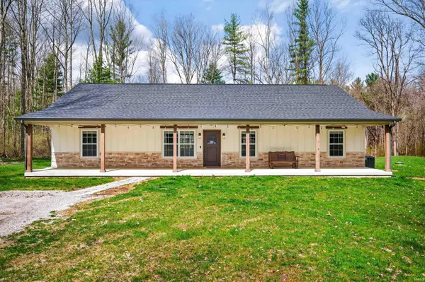 4724 Covered Bridge RD, Nashville, IN 47448