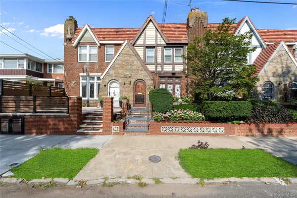 13508 228th ST, Laurelton, NY 11413