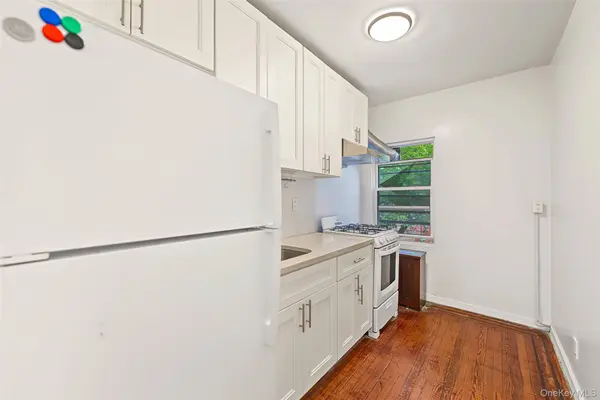 66-48 Booth ST, Rego Park, NY 11374