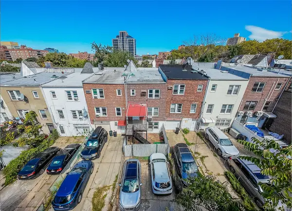 66-48 Booth ST, Rego Park, NY 11374