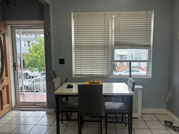 1844 Tomlinson AVE, Bronx, NY 10461