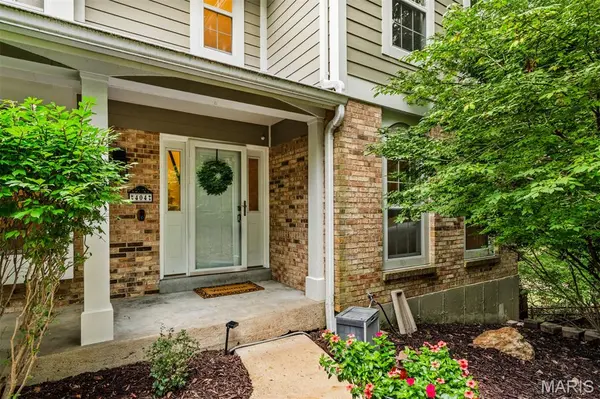 404 Gunnison Gorge DR, Ballwin, MO 63011