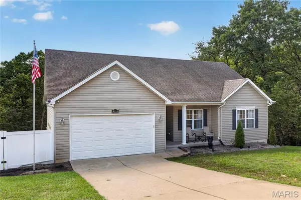 4804 W Rock Creek RD, High Ridge, MO 63049