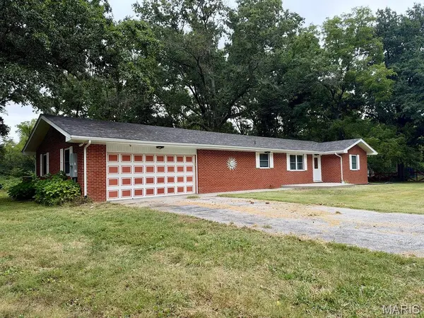 7511 Jerusalem RD, Edwardsville, IL 62025
