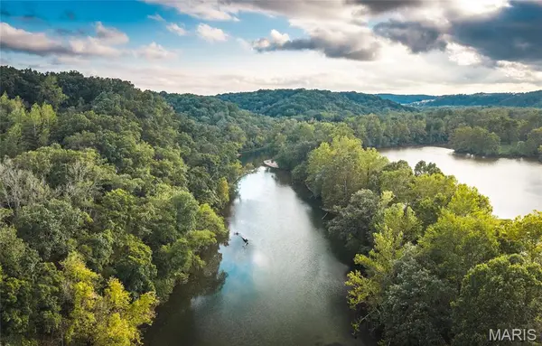 21805 Torrent Drive, Devils Elbow, MO 65457