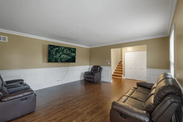 944 Carol LN, Crete, IL 60417