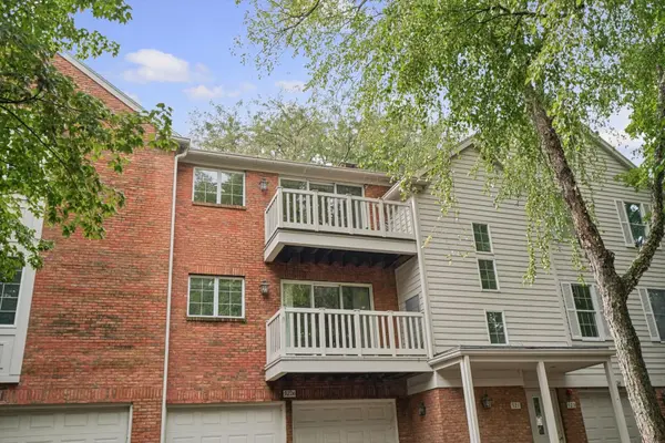 921B Cheshire DR #B, Champaign, IL 61821