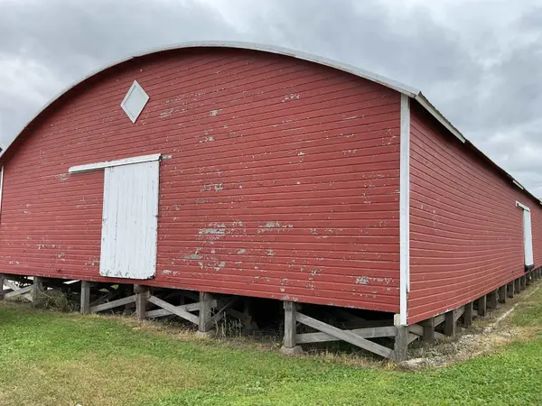 214 N Carpenter ST, Sumner, IA 50674
