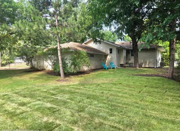 558 113th LN NW, Coon Rapids, MN 55448