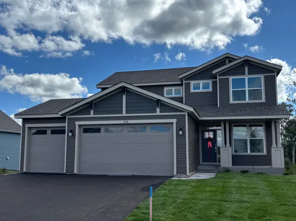 824 150th LN NW, Andover, MN 55304