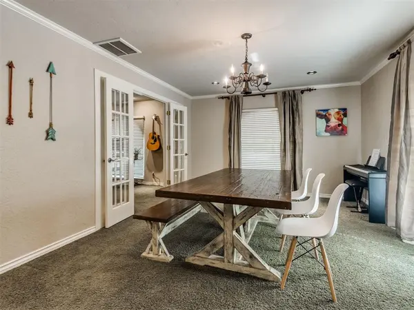 11805 N Woodbridge RD, Oklahoma City, OK 73162