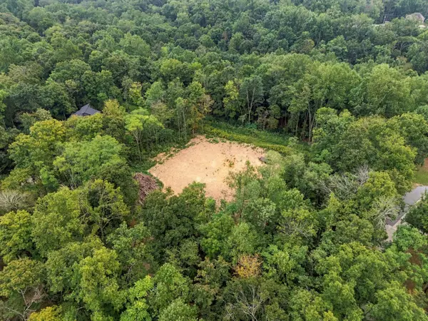 1843 Garrison Branch Rd, Cottontown, TN 37048