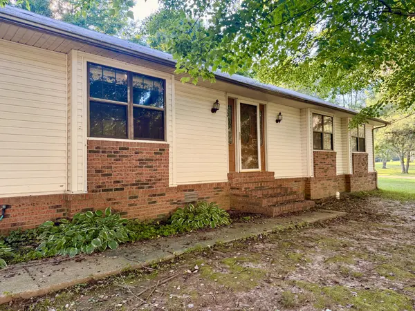 136 Aubrey Ave, Mc Kenzie, TN 38201