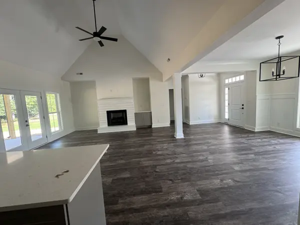 253 Simons Blvd, Morrison, TN 37357