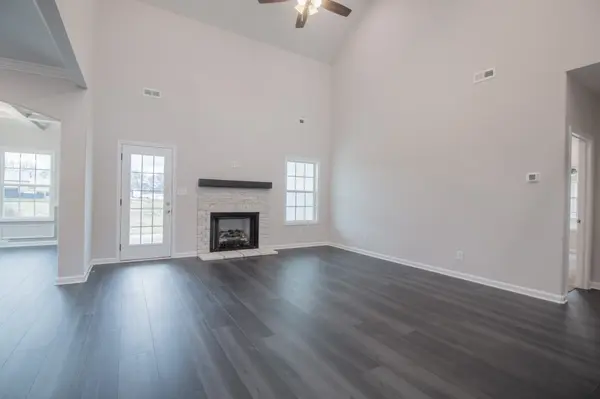 617 Summerfield, Clarksville, TN 37040