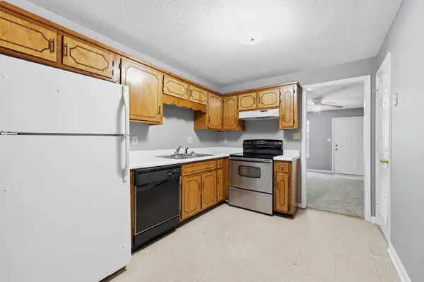 705 Peachers Dr #D, Clarksville, TN 37042
