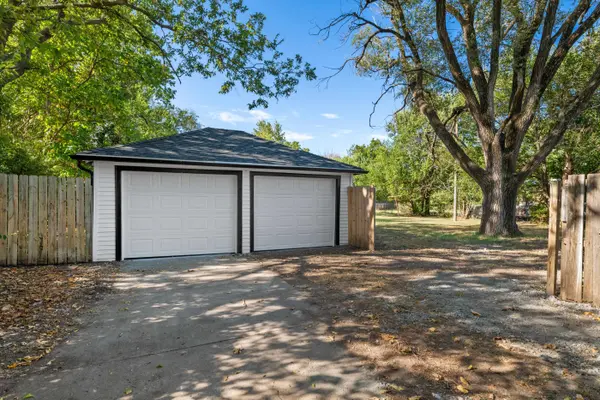 3321 W 9th St. N., Wichita, KS 67203