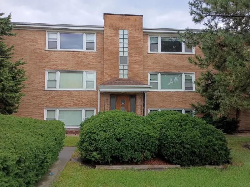 8902 N Wisner ST #2W, Niles, IL 60714